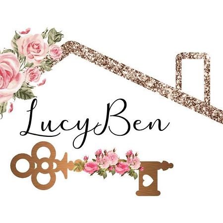 Lucyben Guesthouse Каша Екстериор снимка